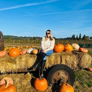 Meet your Posher, Jane